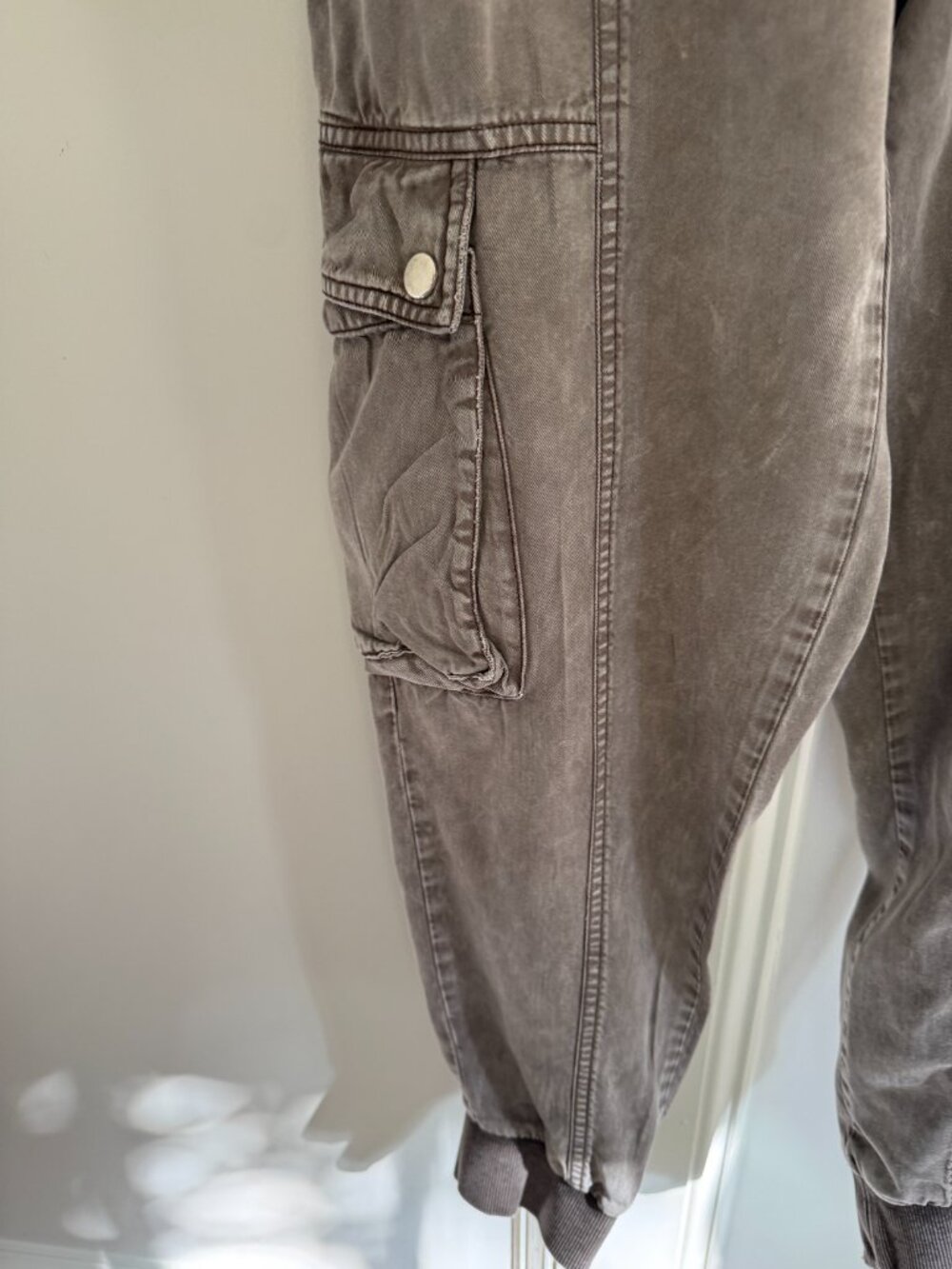 Anthropologie "olive" Joggers XS (grey) - Picture 10 of 10